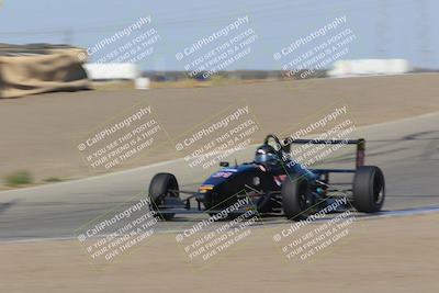 media/Oct-30-2022-CalClub SCCA (Sun) [[310aff4a96]]/Race Group 2/Race (Grapevine)/